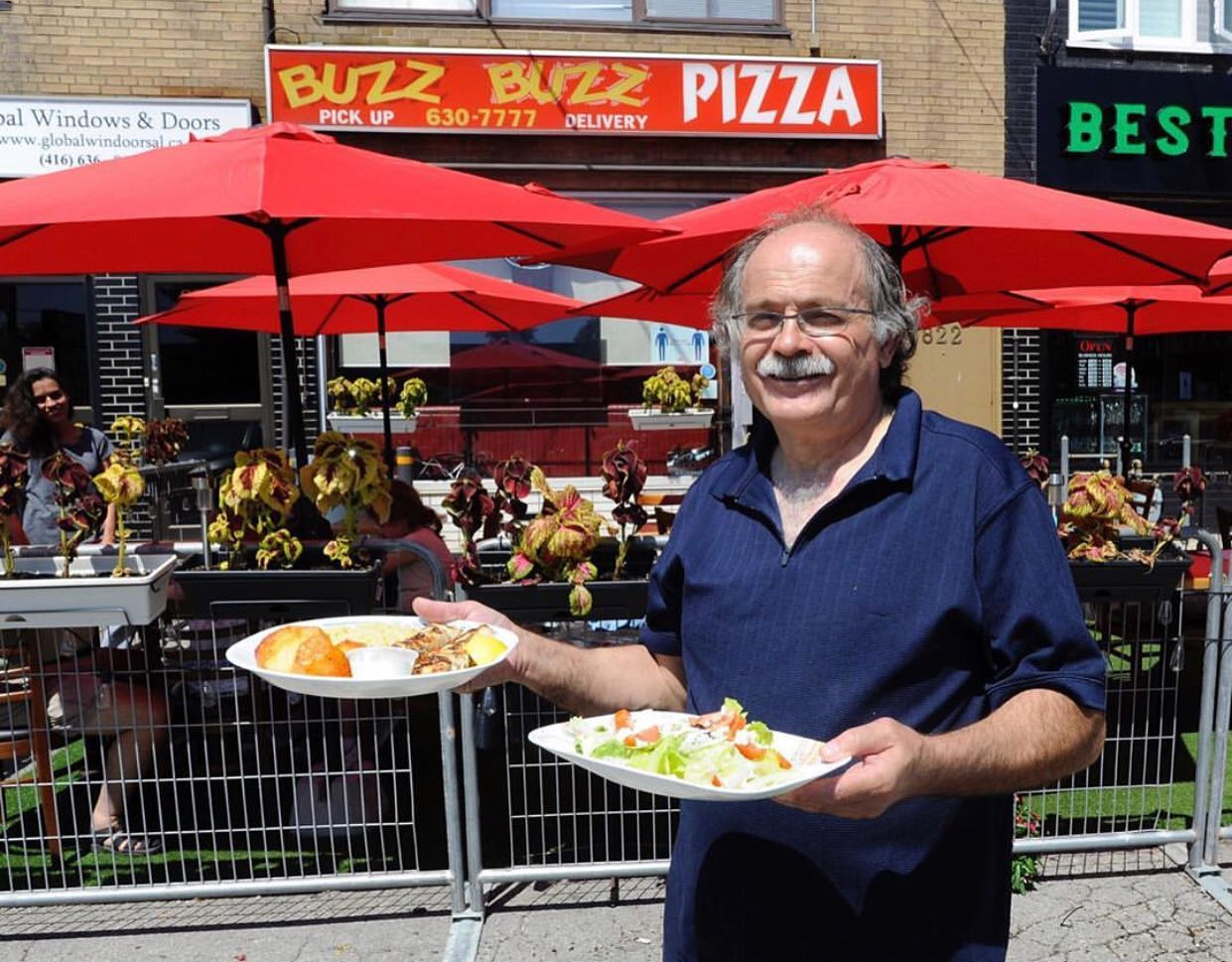 Tony-Buzz-Buzz-Pizza-Restaurant